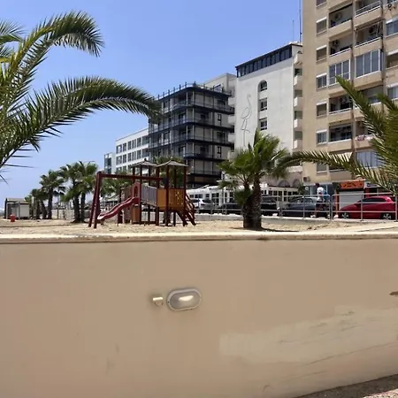 Sandy Nest * Larnaca