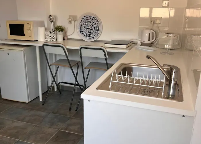 Sandy Nest Ларнака