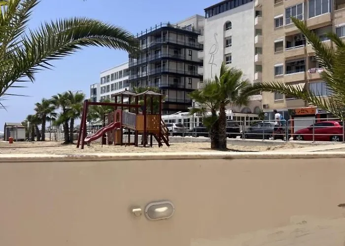 Sandy Nest * Ларнака